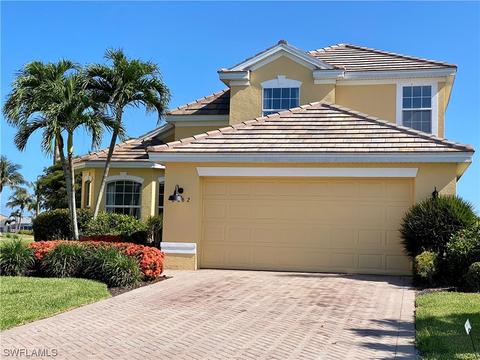 2462 Blackburn Cir, Cape Coral, FL 33991