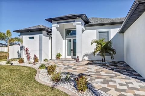 2215 SW 2nd Ln, Cape Coral, FL 33991