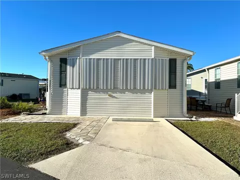 4580 Lincoln Ln E, Estero, FL 33928 photo 4