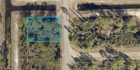 828 Genoa Ave S, Lehigh Acres, FL 33974