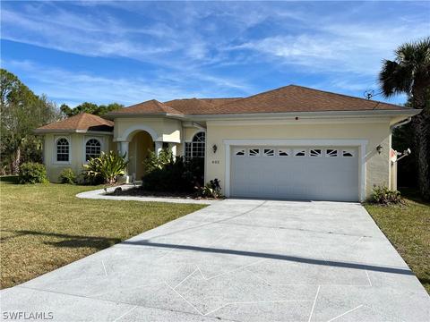 402 Washington Ave, Lehigh Acres, FL 33972