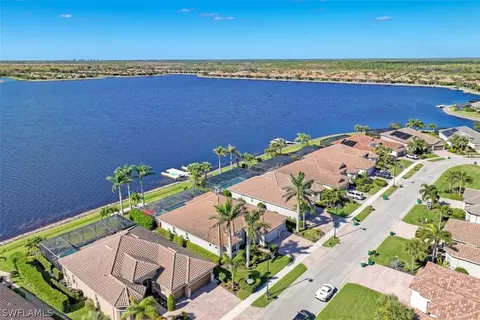 9059 Graphite Cir, Naples, FL 34120 photo 3