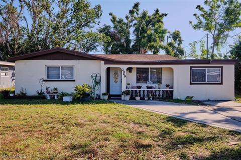 2969 Powell St, Fort Myers, FL 33901