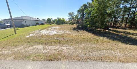 2820 NW 27th St, Cape Coral, FL 33993