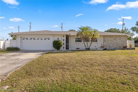 4507 SE 11th Pl, Cape Coral, FL 33904