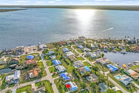 122 SW 59th St, Cape Coral, FL 33914