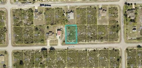 2708 71st St W, Lehigh Acres, FL 33971