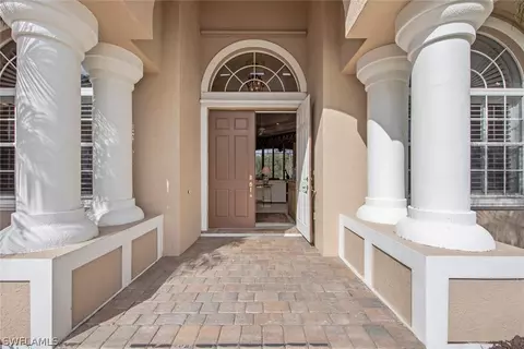 20288 Leopard Ln, Estero, FL 33928 photo 3