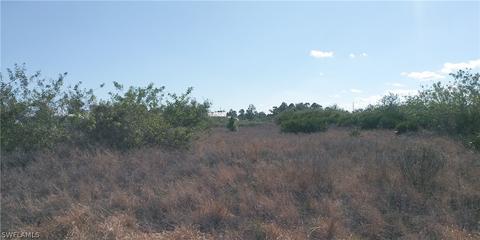 7621 16th Pl, Labelle, FL 33935