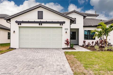 14736 Kingfisher Loop, Naples, FL 34120 photo 2