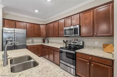 19541 Utopia Ln, Estero, FL 33928 photo 5