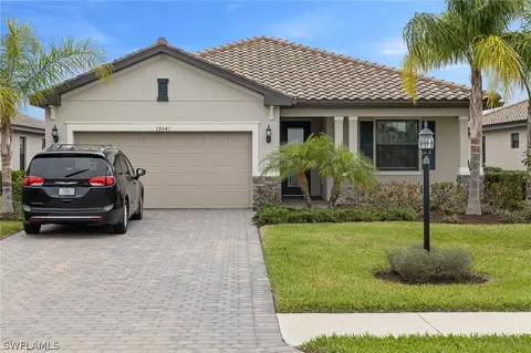 19541 Utopia Ln, Estero, FL 33928 photo 2