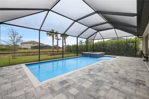19541 Utopia Ln, Estero, FL 33928 photo 3