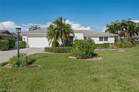 4570 Eagle Key Cir, Naples, FL 34112 photo 1