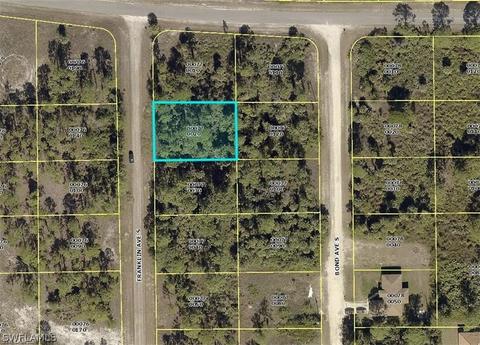 623 Franklin Ave S, Lehigh Acres, FL 33974