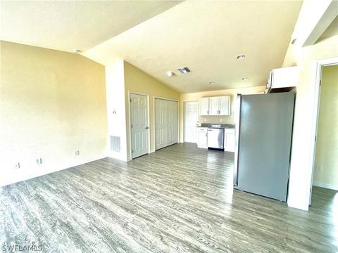 7004 Waldo Cir, Labelle, FL 33935 photo 10