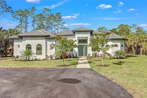 561 4th St NE, Naples, FL 34120 photo 1
