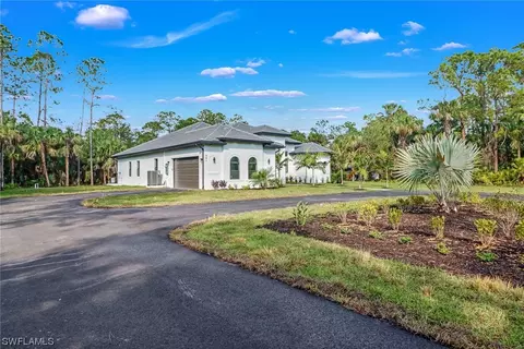 561 4th St NE, Naples, FL 34120 photo 3