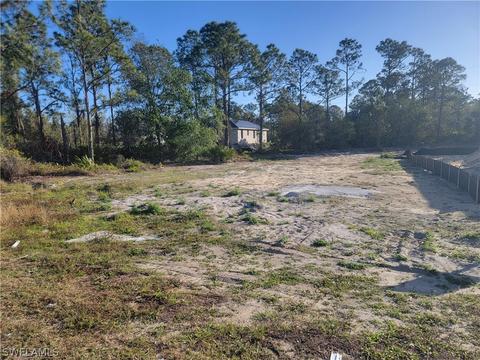 229 Baize Ave S, Lehigh Acres, FL 33974