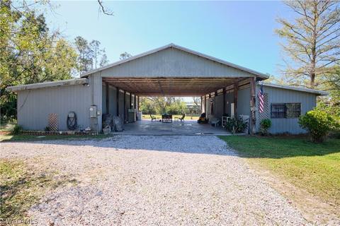 8220 Penzance Blvd, Fort Myers, FL 33912