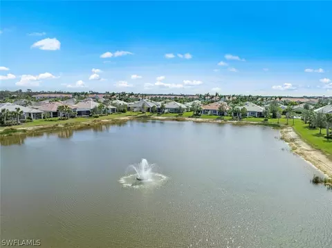 10678 Jackson Square Dr, Estero, FL 33928 photo 5