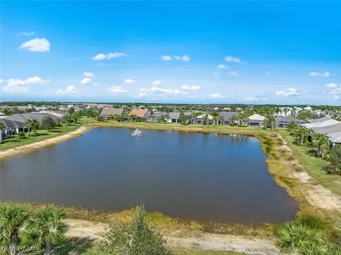 10678 Jackson Square Dr, Estero, FL 33928 photo 4