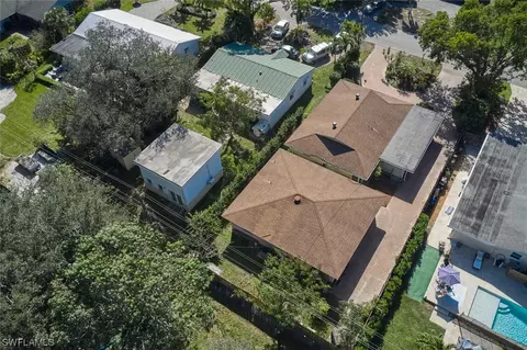 1085 28th Ave N, Naples, FL 34103 photo 38