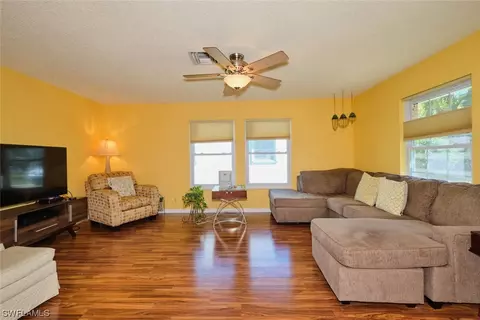1085 28th Ave N, Naples, FL 34103 photo 9