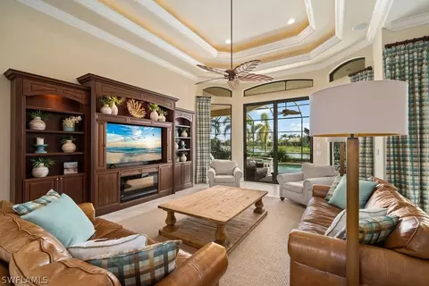 6480 Costa Cir, Naples, FL 34113 photo 3