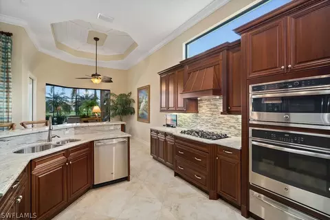 6480 Costa Cir, Naples, FL 34113 photo 13