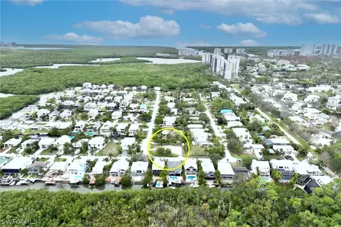 1301 Grand Canal Dr, Naples, FL 34110