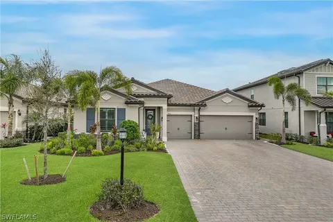 17624 Kinzie Ln, Estero, FL 33928