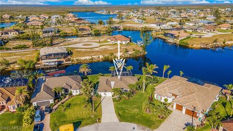912 NW 38th Pl, Cape Coral, FL 33993