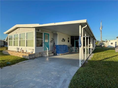 14515 Plymouth Bnd, North Fort Myers, FL 33917