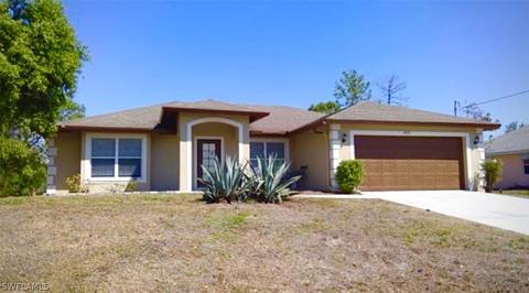 3422 23rd St W, Lehigh Acres, FL 33971