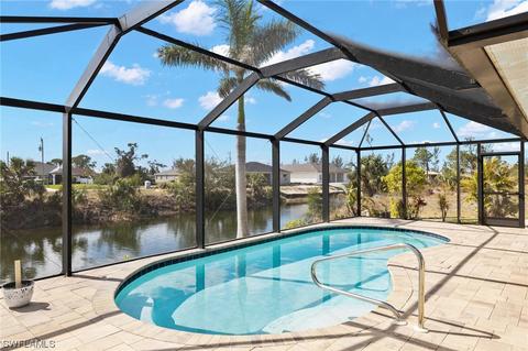 1522 NE 37th St, Cape Coral, FL 33909
