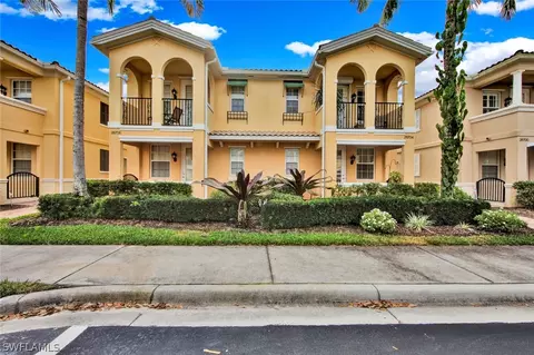 28704 Alessandria Cir, Bonita Springs, FL 34135