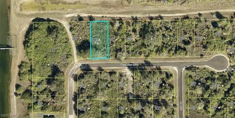 1977 Westboro Loop, Lehigh Acres, FL 33972