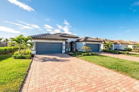 12121 Canal Grande Dr, Fort Myers, FL 33913