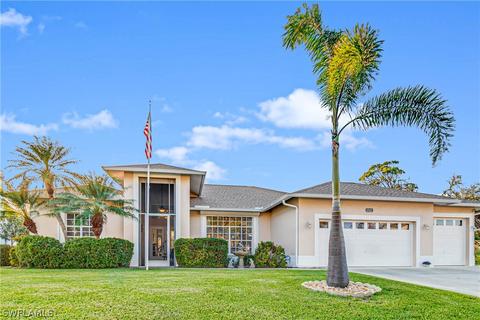15121 Sam Snead Ln, North Fort Myers, FL 33917