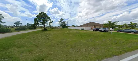 1916 Chiquita Blvd N, Cape Coral, FL 33993