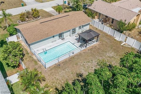 228 SW 43rd Ln, Cape Coral, FL 33914