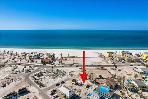 5615 Lewis St, Fort Myers Beach, FL 33931