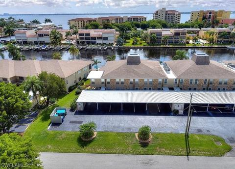 4013 SE 19th Pl #102, Cape Coral, FL 33904