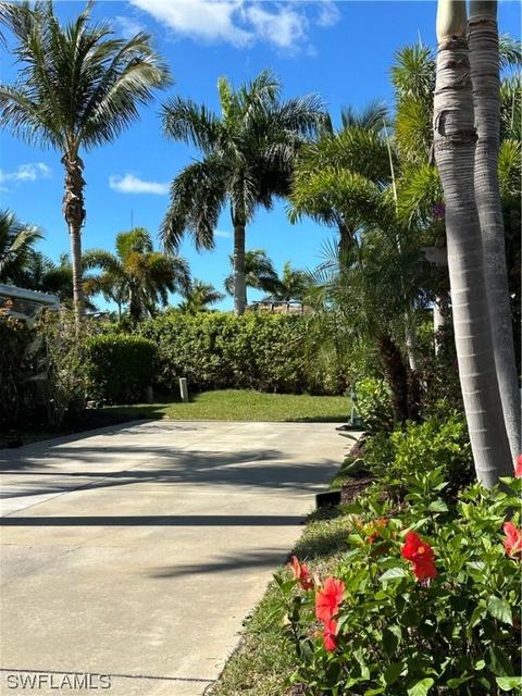 13581 Snapper Ln, Naples, FL 34114 photo 2
