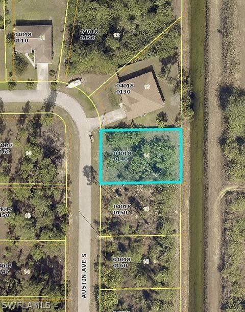 303 Austin Ave, Lehigh Acres, FL 33974