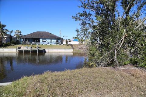 841 SW 37th St, Cape Coral, FL 33914