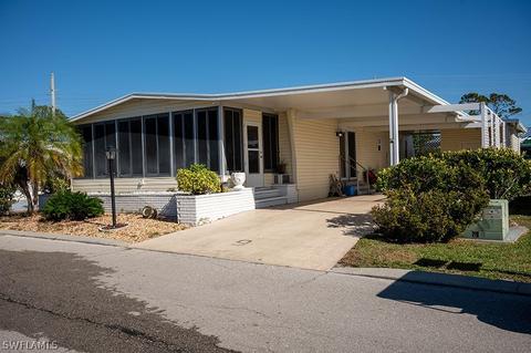 9 Nicklaus Blvd, North Fort Myers, FL 33903