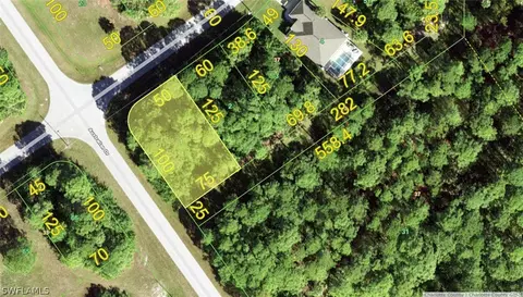 161 Jade St, Rotonda West, FL 33947