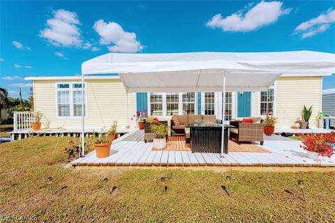 1084 E Anchor Ln, Moore Haven, FL 33471 photo 2